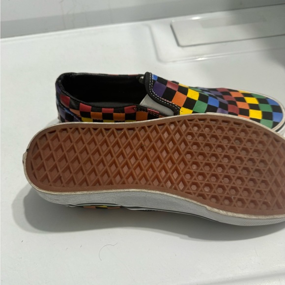 Van slip ons - Picture 2 of 3